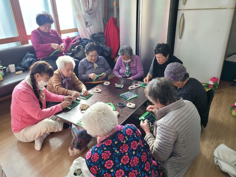 2025년 상반기 탄천면 견동리 [은빛공예의 정원] 이미지